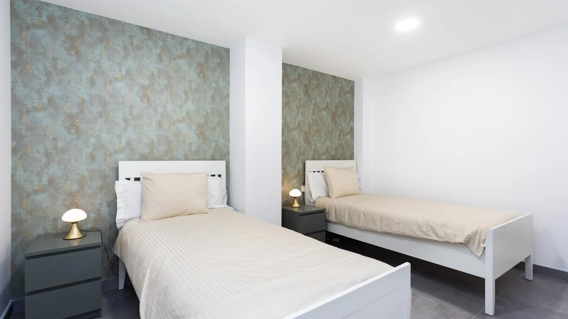 סנטה קרוז דה טנריף Home2Book Design & Spacious Apartment City Center